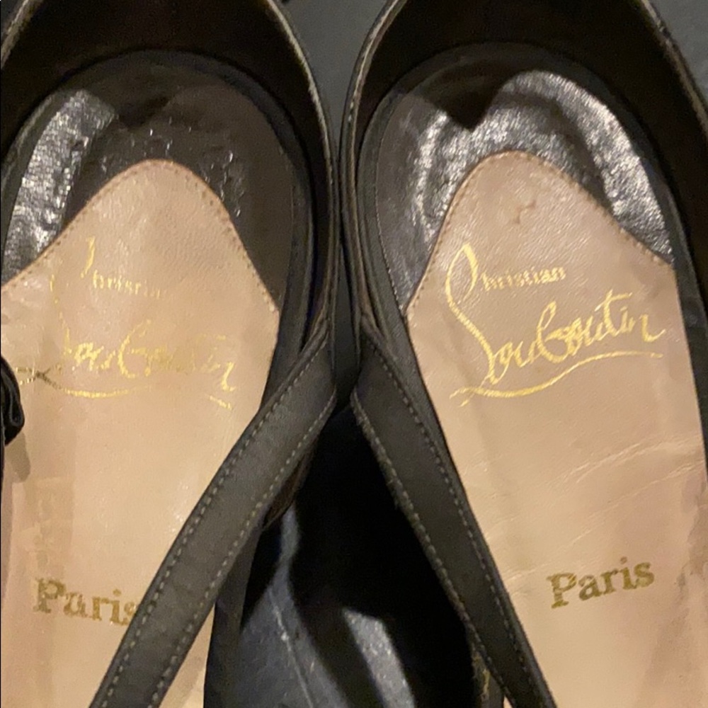 Christian louboutin dark grey heels - Picture 2 of 6